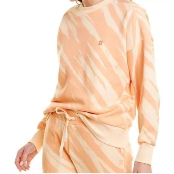 Sweaty Betty Tops - Sweaty Betty Orange Animal Print Crewneck Pullover Sweatshirt -Size‎ XXL